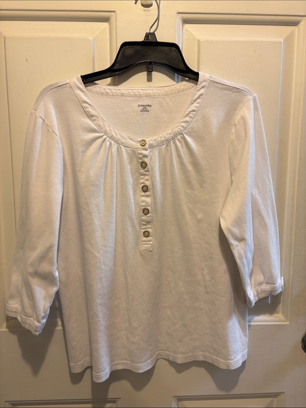 St. John's Bay White Henley Button-Front 3/4 Sleeve Top